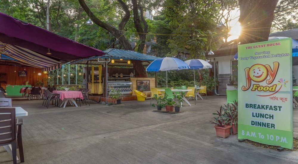 Mint Koregaon Park Next To Osho Ashram ปูเน่ ภายนอก รูปภาพ